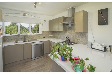 Photo of property in 2 Manchester Place, Rangiora, 7400