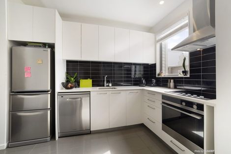 Photo of property in 6/59 The Parade, Island Bay, Wellington, 6023