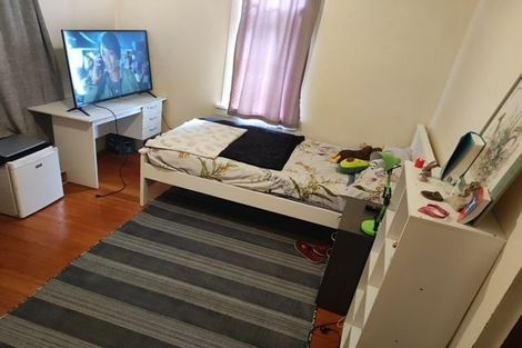 Photo of property in 4 Levy Street, Mount Victoria, Wellington, 6011