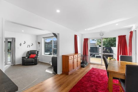 Photo of property in 23c Juniper Place, Burnside, Christchurch, 8053
