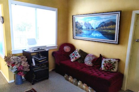 Photo of property in 1/17 Waterhouse Street, Taradale, Napier, 4112