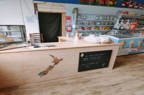 Photo of property in 2 River Road, Hector, 7822