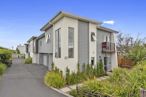 Photo of property in 2/144 Old Farm Road, Hamilton East, Hamilton, 3216