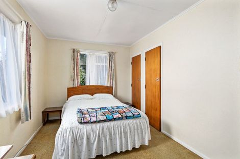 Photo of property in 84 Kuratawhiti Street, Greytown, 5712