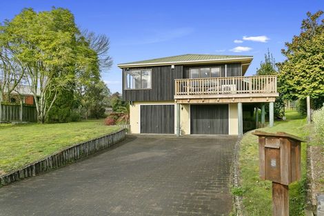 Photo of property in 3 Drayton Place, Leamington, Cambridge, 3432