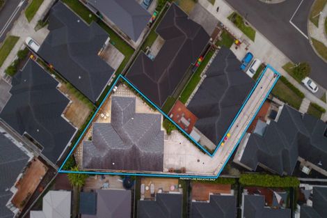 Photo of property in 8 Konoba Avenue, Kumeu, 0810