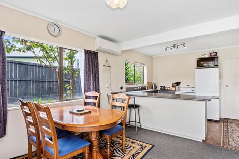 Photo of property in 17a Edgehill Place, Te Puke, 3119