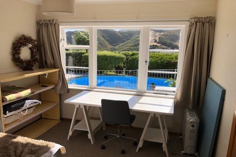 Photo of property in 110 Severn Street, Island Bay, Wellington, 6023