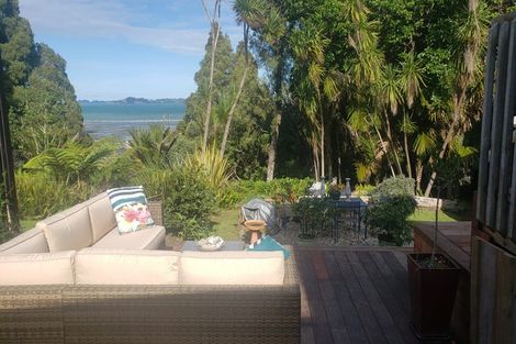 Photo of property in 58 Clinton Road, Tawharanui Peninsula, Warkworth, 0986