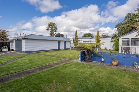 Photo of property in 94 Bartholomew Road, Levin, 5510