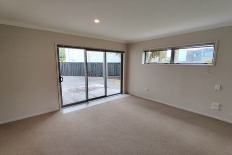 Photo of property in 41 Sorrel Crescent, Bucklands Beach, Auckland, 2012