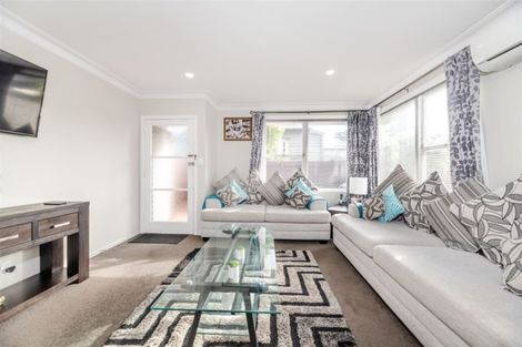 Photo of property in 2/840 Manukau Road, Royal Oak, Auckland, 1061