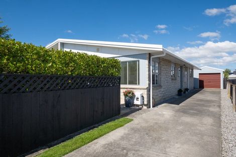 Photo of property in 302b King Street South, Hastings, 4122