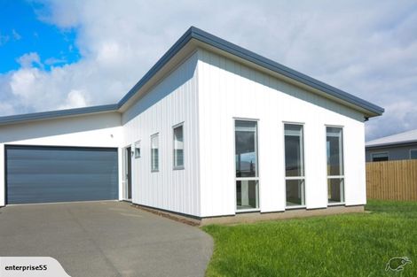 Photo of property in 32 Kingsbridge West, Burwood, Christchurch, 8083