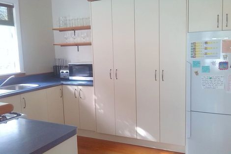 Photo of property in 195 Tukapa Street, Westown, New Plymouth, 4310