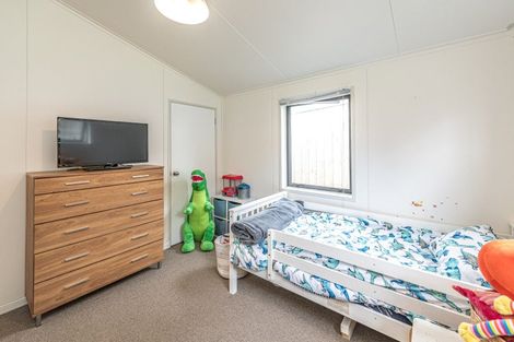 Photo of property in 79a Matai Street, Castlecliff, Wanganui, 4501