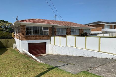 Photo of property in 21 Cherry Road, Bucklands Beach, Auckland, 2014