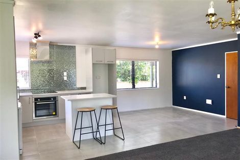 Photo of property in 199 Whatawhata Road, Dinsdale, Hamilton, 3204