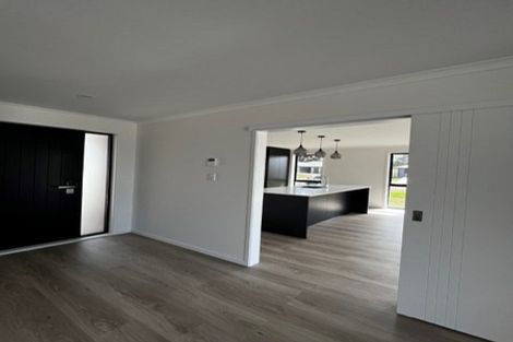 Photo of property in 34 Murray Ward Drive, Te Kauwhata, 3710