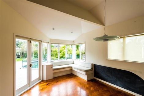 Photo of property in 9 Clarence Road, Northcote Point, Auckland, 0627