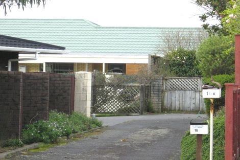 Photo of property in 16a Bronte Place, Whalers Gate, New Plymouth, 4310