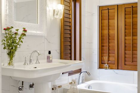 Photo of property in 13 Clifton Road, Hauraki, Auckland, 0622