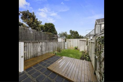 Photo of property in 23 Trent Street, Island Bay, Wellington, 6023