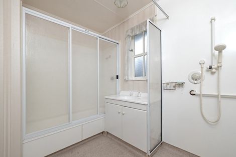 Photo of property in 84 Kuratawhiti Street, Greytown, 5712