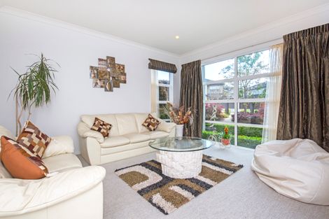 Photo of property in 11 Bellagio Way, Flat Bush, Auckland, 2019
