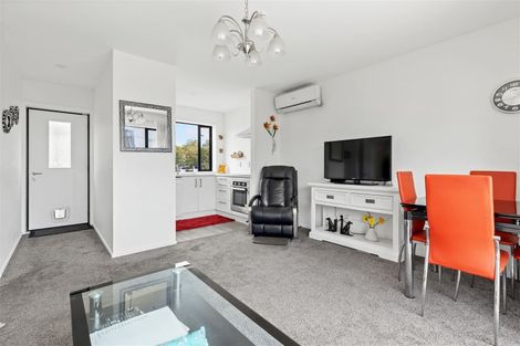 Photo of property in 2/306 Stanmore Road, Richmond, Christchurch, 8013
