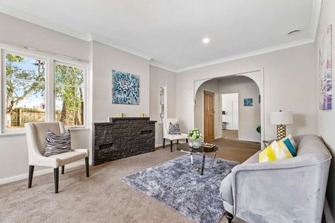 Photo of property in 1/46 West Coast Road, Glen Eden, Auckland, 0602