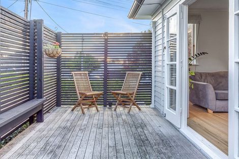 Photo of property in 1/73 Verbena Road, Birkdale, Auckland, 0626