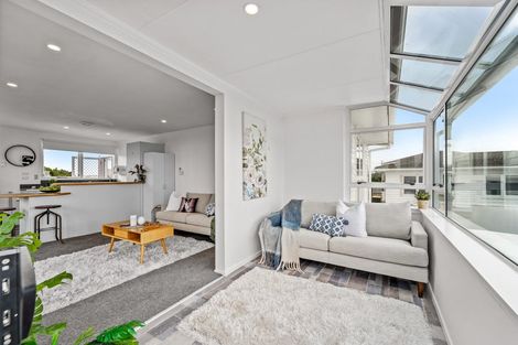 Photo of property in 774 Whangaparaoa Road, Manly, Whangaparaoa, 0930