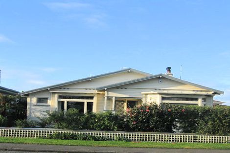 Photo of property in 617 Saint Aubyn Street West, Saint Leonards, Hastings, 4120