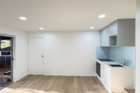 Photo of property in 1/307 East Coast Road, Mairangi Bay, Auckland, 0630