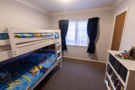 Photo of property in 71 Guy Avenue, Takaro, Palmerston North, 4410