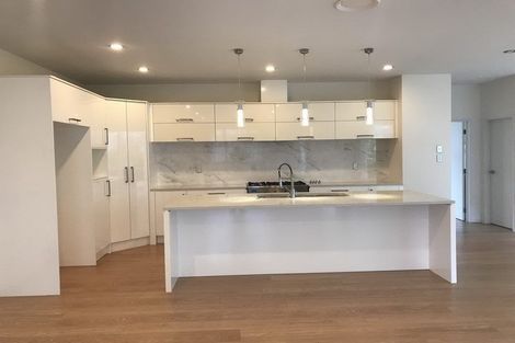 Photo of property in 60 Harrowglen Drive, Northcross, Auckland, 0630