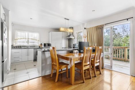 Photo of property in 9 Wilsher Crescent, Henderson, Auckland, 0612