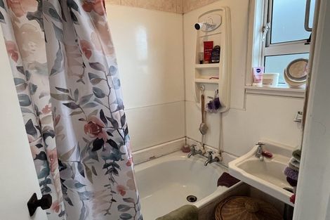 Photo of property in 29 Richmond Avenue, Takaro, Palmerston North, 4410