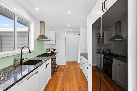 Photo of property in 7b Carnell Street, Napier South, Napier, 4110