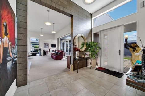 Photo of property in 45 Links Drive, Waiwhakaiho, New Plymouth, 4312