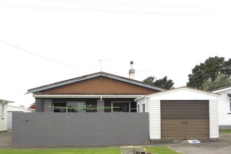 Photo of property in 21 Lyn Street, Lynmouth, New Plymouth, 4310