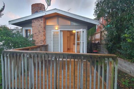 Photo of property in 97 Hendry Avenue, Hillsborough, Auckland, 1042