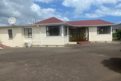 Photo of property in 4 Albert Street, Hawera, 4610