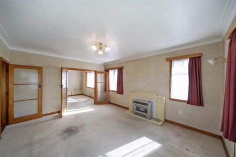 Photo of property in 47 Burns Street, Hawera, 4610