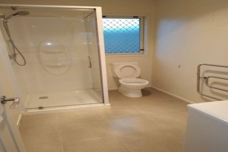 Photo of property in 17a Greenhaven Avenue, Opaheke, Papakura, 2113