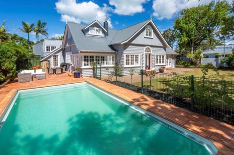 Photo of property in 2 Minnehaha Avenue, Takapuna, Auckland, 0622