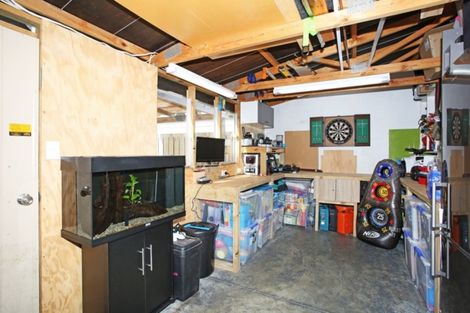 Photo of property in 2/30 Waiari Road, Conifer Grove, Takanini, 2112