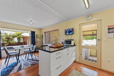 Photo of property in 2/11 Collingwood Street, The Wood, Nelson, 7010