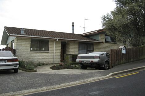 Photo of property in 21 Clyde Street, Kinmont Park, Mosgiel, 9024